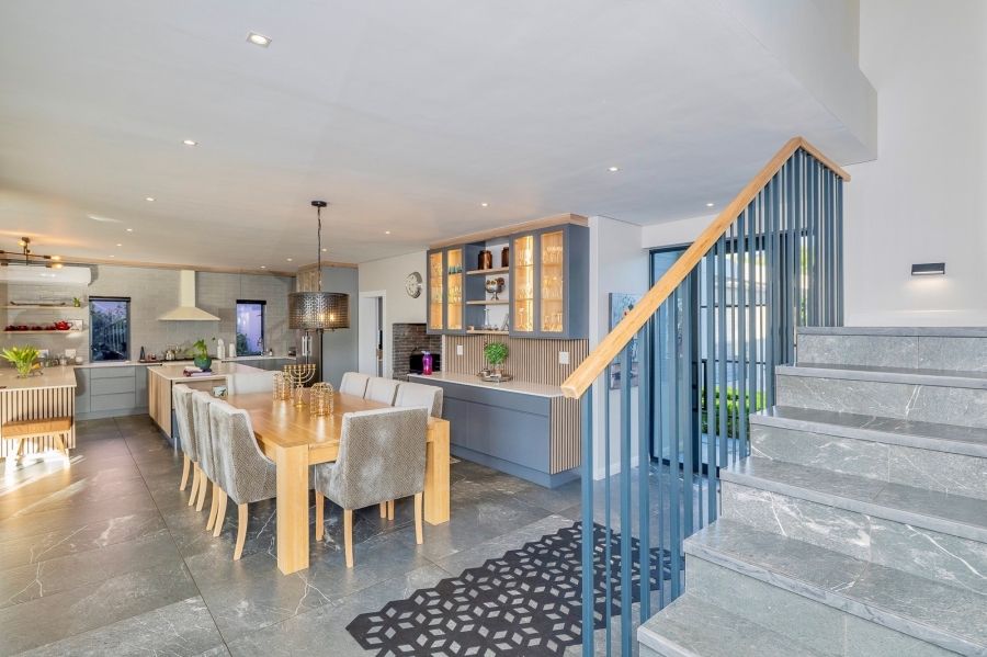 5 Bedroom Property for Sale in Pearl Valley at Val de Vie Western Cape